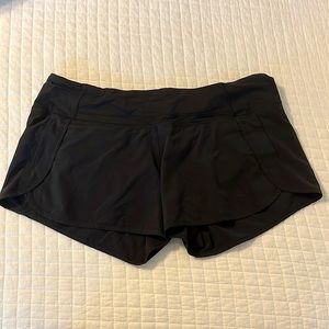 Lululemon Speed Up Low-Rise Shorts
